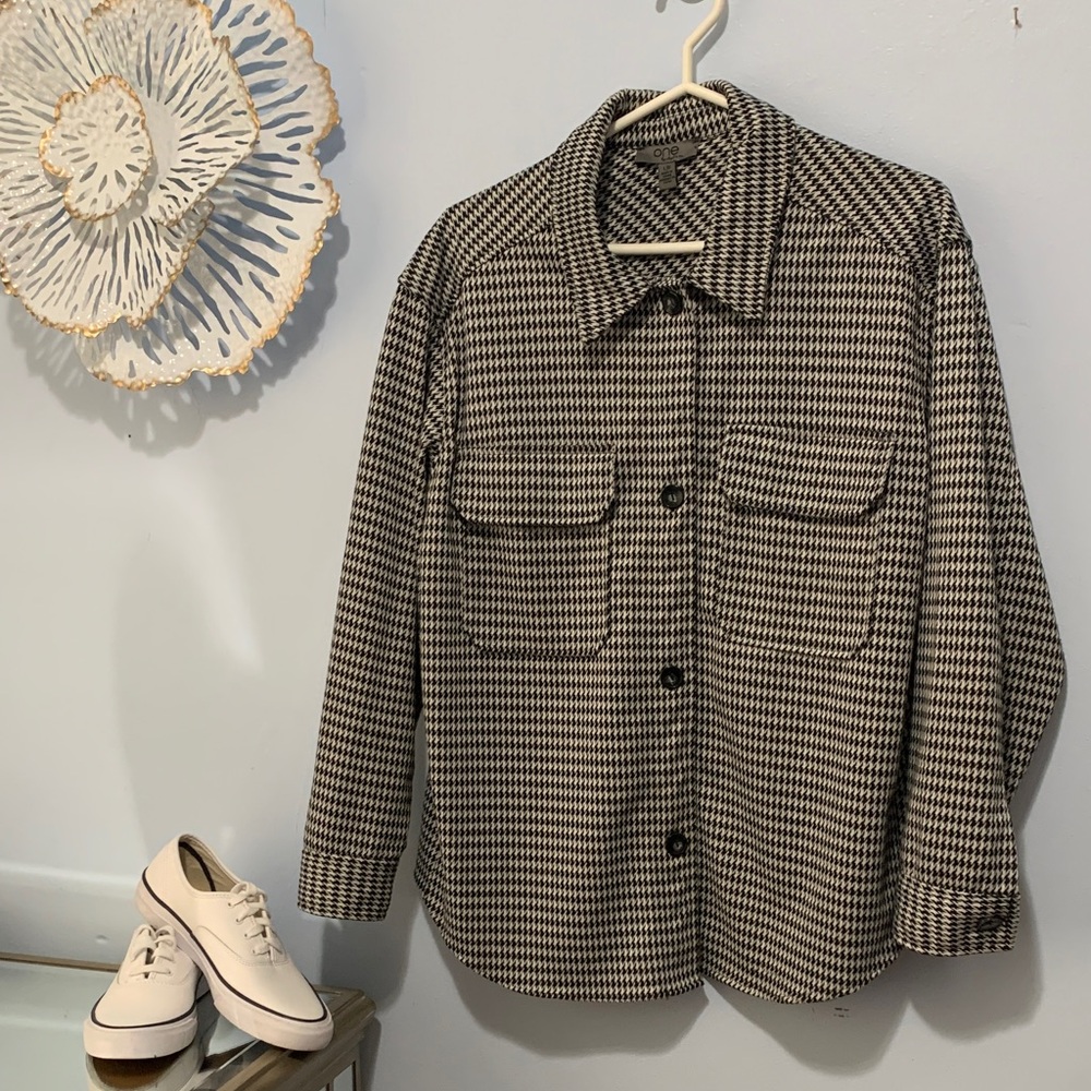 Chapter One houndstooth Shacket size large